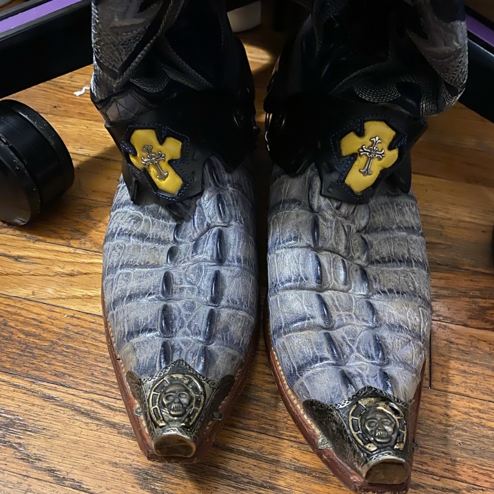 Hipster alligator cowboy boots originally $750
